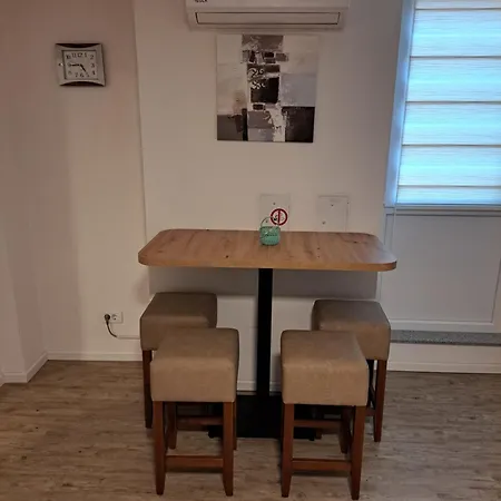 Heart Of Luxury Ferhadija 18 Apartment