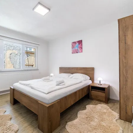 Ferhadija 2-bedroom Design - Main Street Appartement *