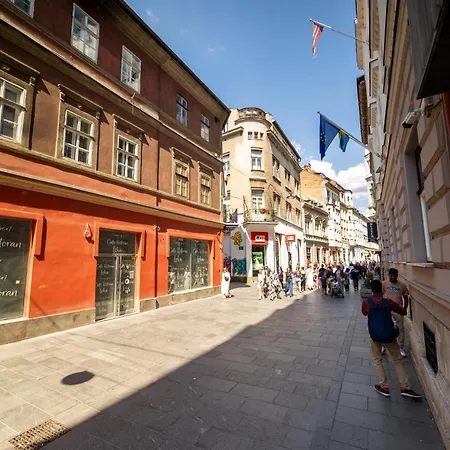 Ferhadija 2-bedroom Design - Main Street Sarajevo