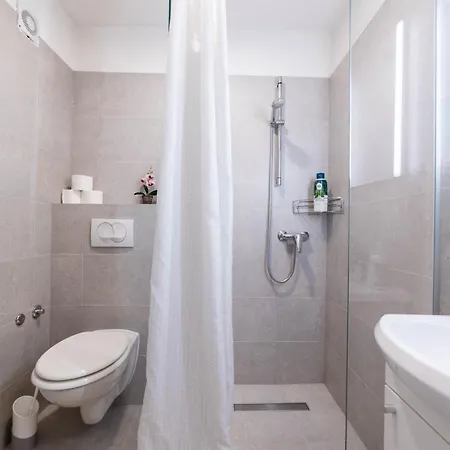 Ferhadija 2-bedroom Design - Main Street 公寓